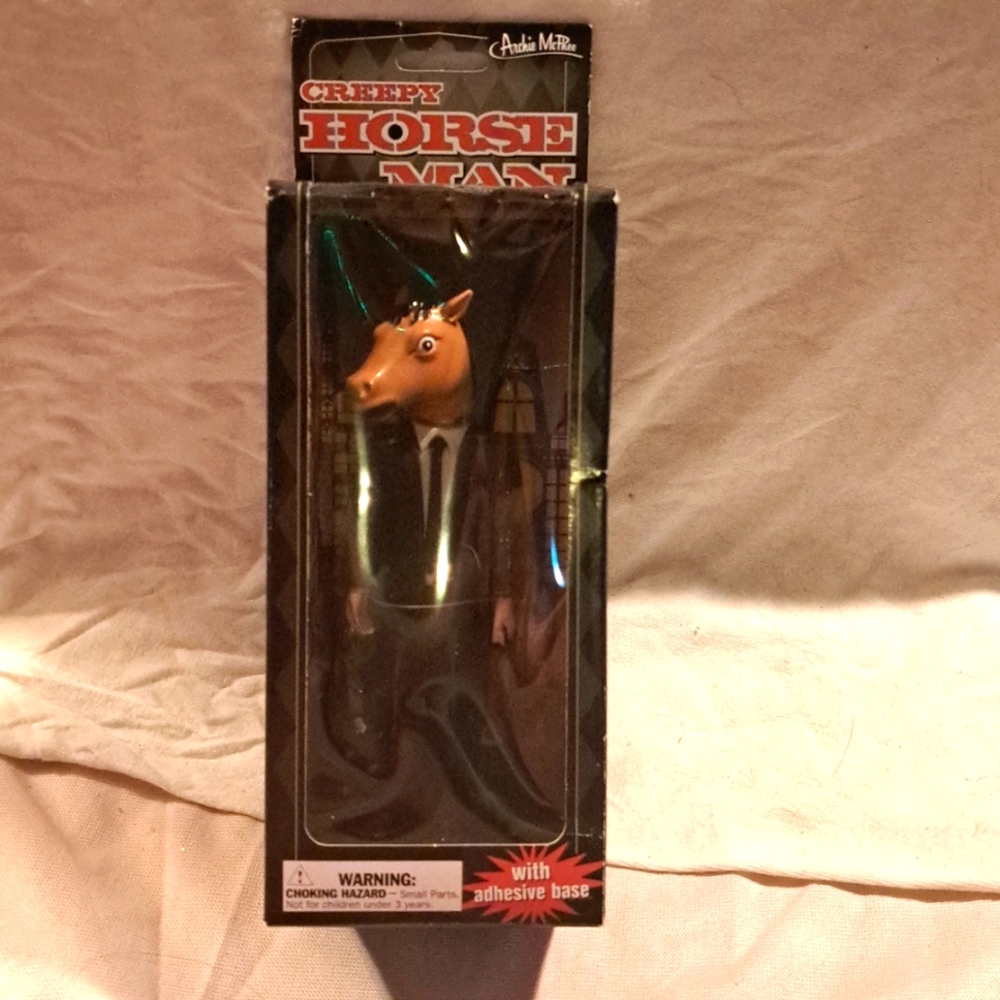 Creepy Horse Man dash wobbler